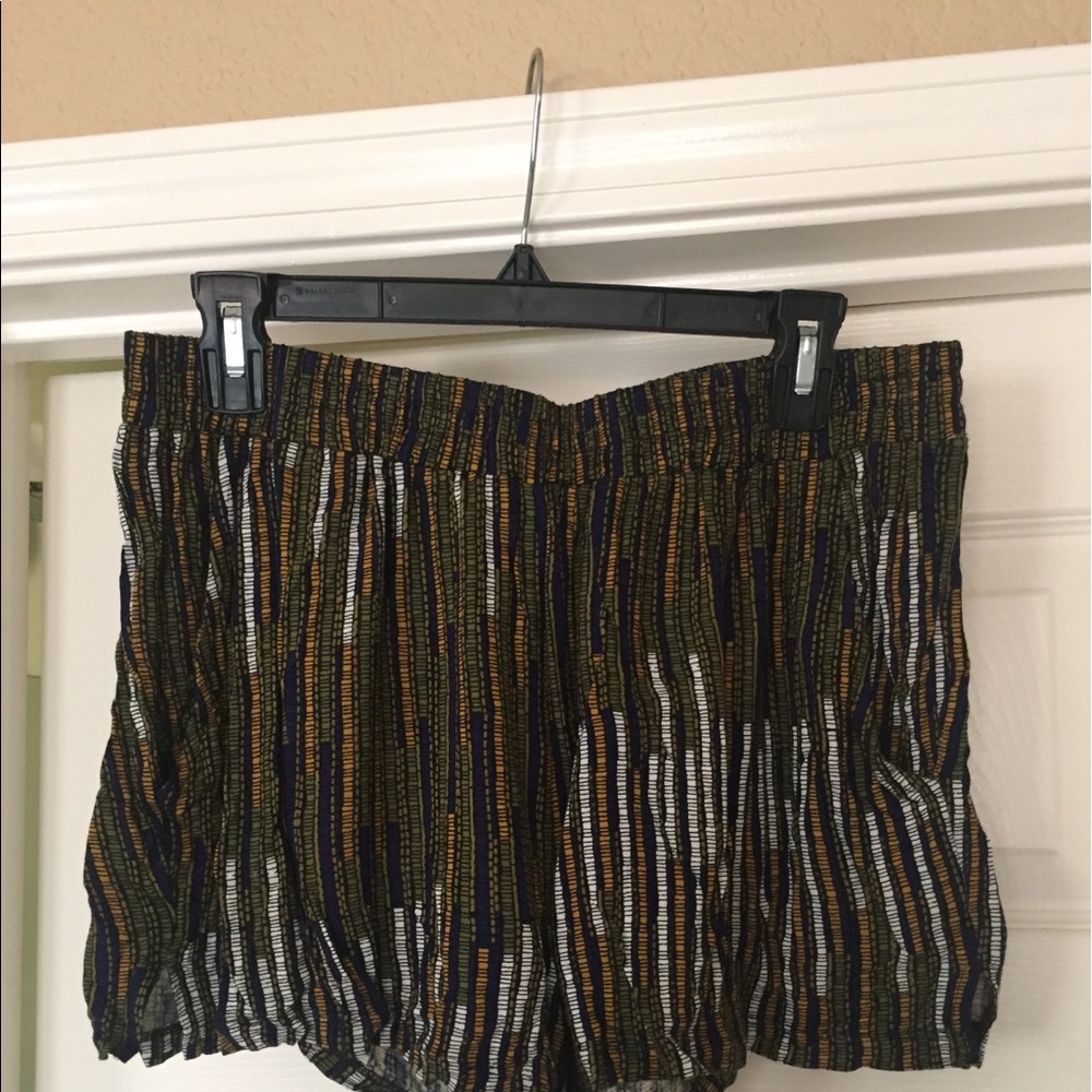 H&M Printed Shorts